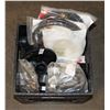 Image 1 : CRATE ASST PLUMBING SUPPLIES