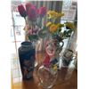 Image 2 : Assorted Collection Of Dolls & Decor - Flowers, Vases & More