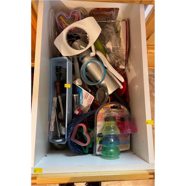 Entire Contents Of Drawer - Baking, Kitchen, Thermometer, Can Toppers & More