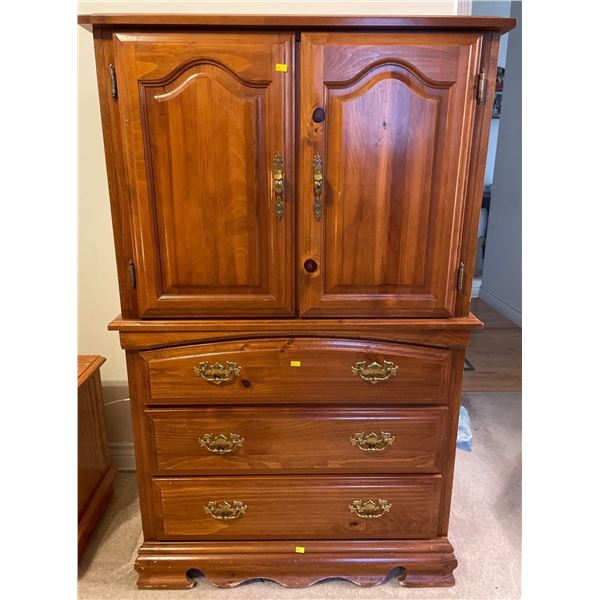 Vintage Solid Hardwood Cabinet Dresser With 3 Drawers 34Lx17Dx55H