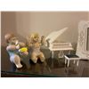 Image 3 : Assorted Collection Of Inside Home Decor
