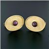 Image 6 : Vintage Men's 14K Yellow Gold Star Ruby Florentine Finish Large Oval Cufflinks