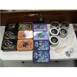 Lot of: 10 boxed knives; 5 watches; 3 freshwater pearl necklaces (80)