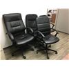 Image 1 : GROUP OF 4 ASSORTED BLACK OFFICE CHAIRS