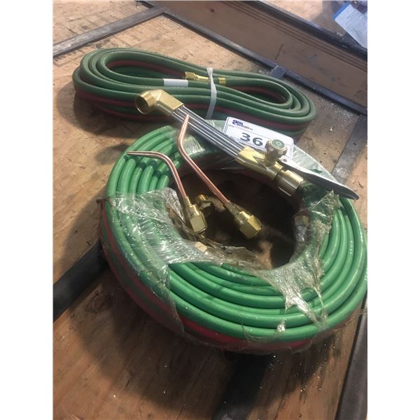 2 NEW OXY-ACETYLENE WELDING HOSE LINES AND TORCH