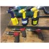 Image 2 : GROUP OF 3 PNEUMATIC RIVET GUNS & 3 PNEUMATIC DRILLS