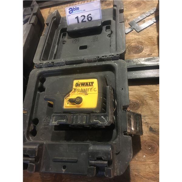 DEWALT LASER LEVEL WITH CASE