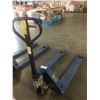 Image 2 : *LD* ULINE H-7504 INDUSTRIAL PALLET TRUCK 5500 LBS CAPACITY (BLUE)