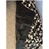 Image 9 : Black & White Patch Cow Hide Rug