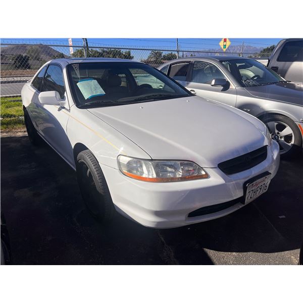2000 Honda Accord Coupe - CLEAN/ 194,791 Mi