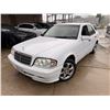 Image 1 : 1998 Mercedes Benz C-Class - CLEAN/228,327 Mi