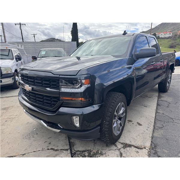 2019 Chevy Silverado - CLEAN/88,278 Mi