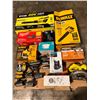Image 1 : Lote #314 - Home Depot Merchandise and Tools