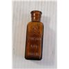 Image 2 : Vintage Amber Skull and Crossbones Poison Iodine Bottle