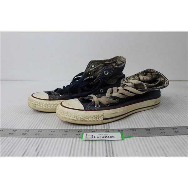 Super Man Converse - Size 5 Men's