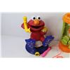 Image 2 : Sesame Street Water Sprayer - Skipping Rope - Sand Pit Toy