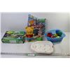 Image 1 : Sand Toys - Pigglet & Pooh - Monopoly Hotels Game - Crayola Glow Chalk