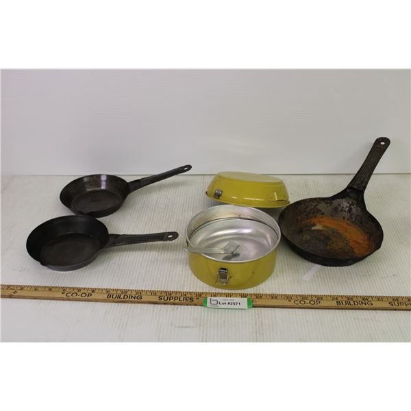 (3) Frying Pans, Camping Cook Set