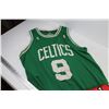 Image 3 : (2) Basketball Jerseys - Bulls & Celtics