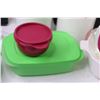 Image 4 : Locking Lid Tote, Tupperware Containers, Cannisters, Corning ware Casserole, E-Zee Wrap Dispenser, e