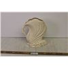Image 1 : Swan Vase