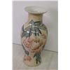 Image 2 : Decorative Floral Vase