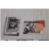 Image 2 : (9) Dominik Hasek Hockey Cards