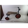 Image 1 : * Antique Child's Tricycle