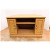 Image 1 : * Entertainment/TV Stand - 35.5" x 21" x 22.5"