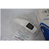 Image 3 : Smart Bracelet (in box) - Infrared Thermometer (in box)