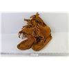 Image 1 : Leather Fringed Moccasins (looks about men's size 8)