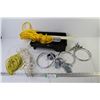 Image 1 : (3) Towel Rings - Painters Edge - Paint Tray - Nylon Ropes