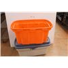 Image 1 : *(2) Totes - One Lid