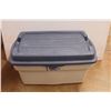 Image 3 : *(2) Totes - One Lid