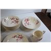 Image 5 : (39) Pieces Old English Johnson Bros Dishware - Some Chips