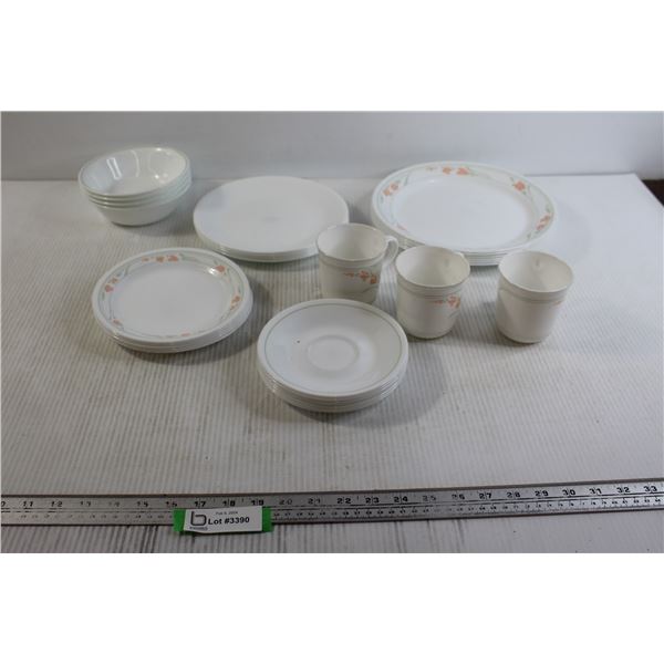 (30) Pieces Dishware