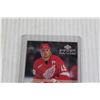 Image 2 : Steve Yzerman 2000 Upper Deck MVP Hockey Card