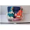 Image 1 : (4) Dolls in Crocheted Dresses, In Storage Case