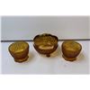 Image 2 : Assortment of Glass & Carnival Glass Dishes