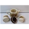 Image 3 : Teapot With Matching Cream & Sugar, Dog Book Ends, Santa Salt & Pepper Shakers, Dog Ornament