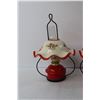 Image 3 : (2) Oil Lamps