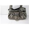 Image 4 : Oversized Grey/Black Purse