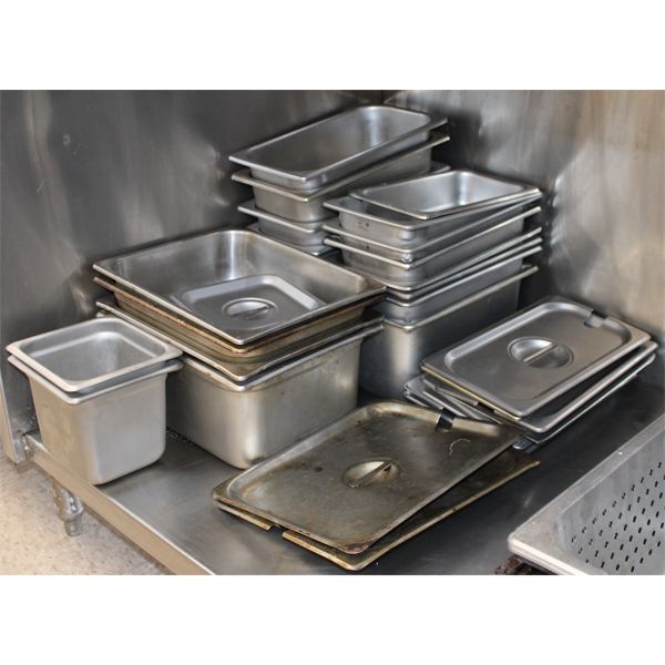 LARGE LOT OF ASSORT. METAL CATERING CONTAINERS