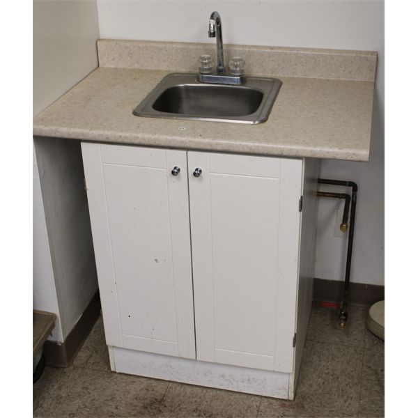 FULL SINK AND COUNTER TOP