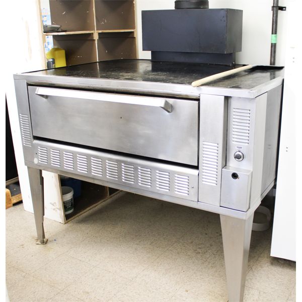 INDUSTRIAL RESTAURANT PIZZA OVEN