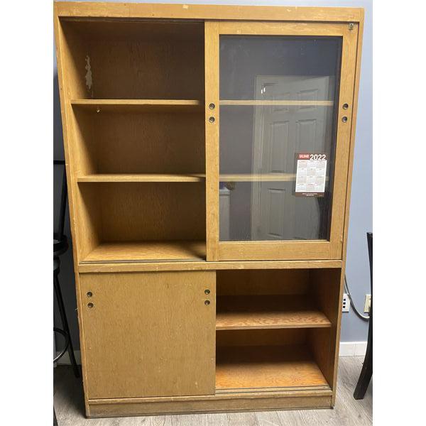 OFFICE DISPLAY SHELF