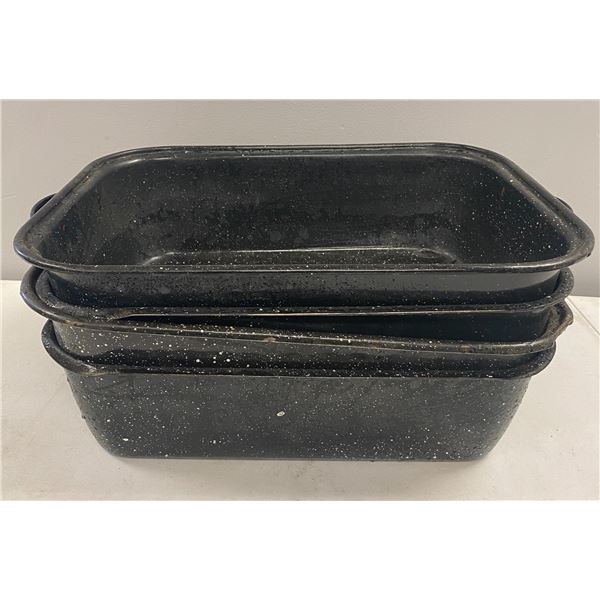 4 ROAST PANS