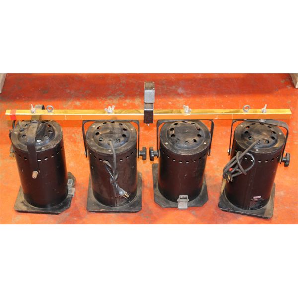 SET OF 4 STAGE LIGHTS ON RAIL
