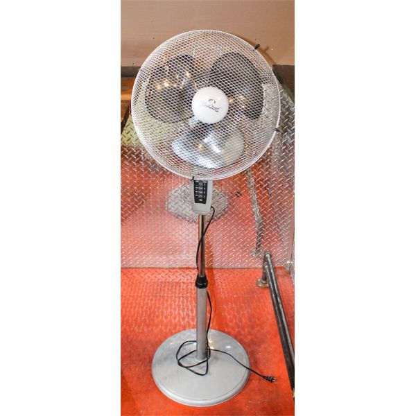 WINDCHASER REVOLVING FAN