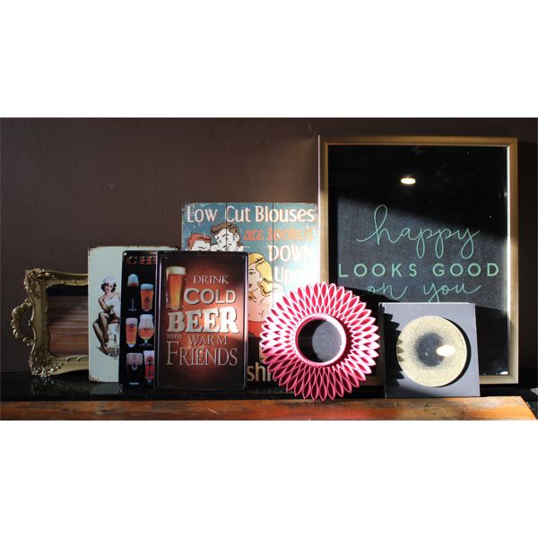 ASSORT. BAR WALL ART & DECO. MIRRORS